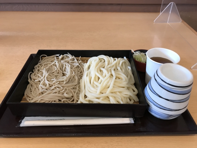 うどん　蕎麦　合い盛り